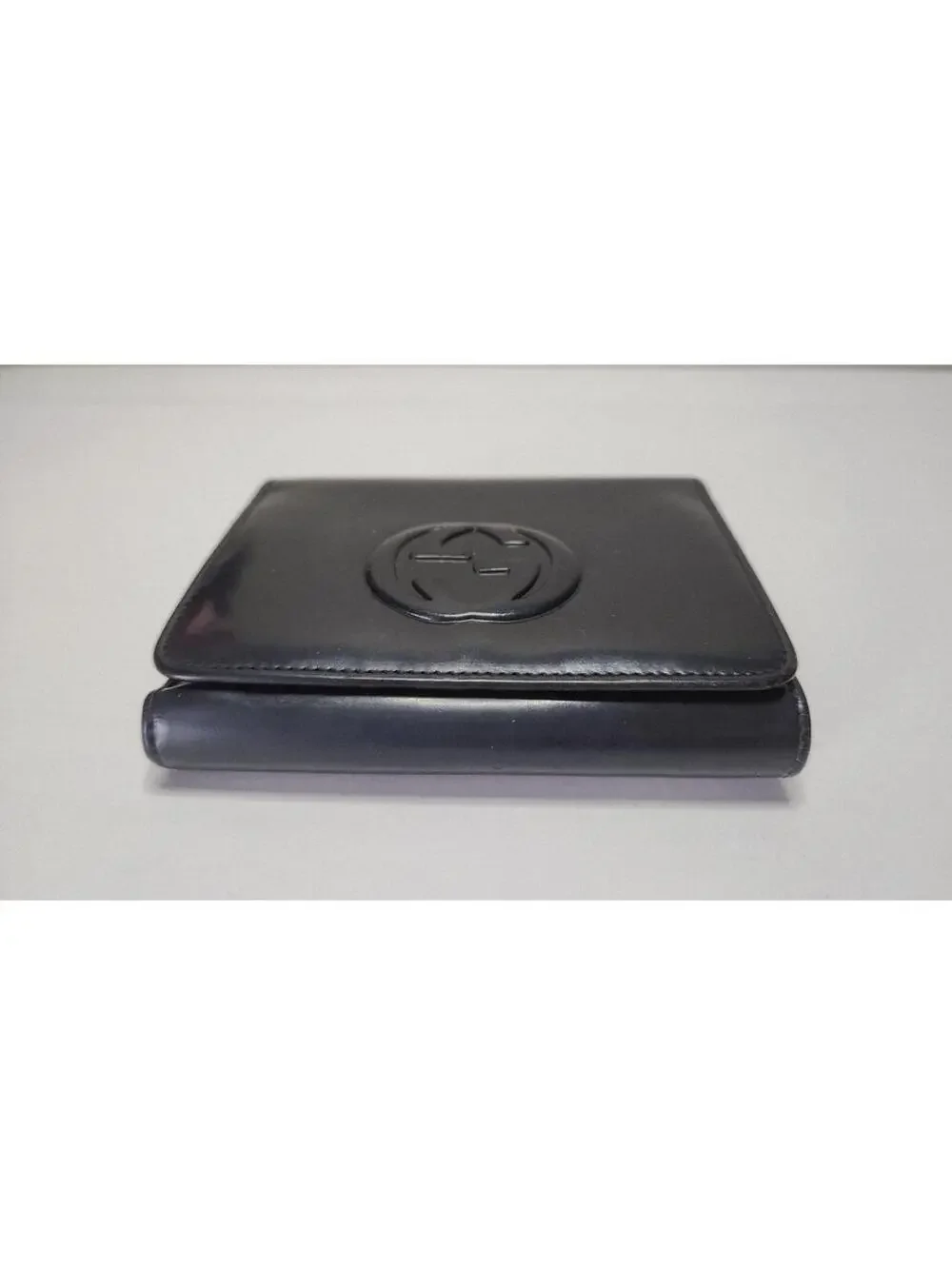 Gucci Black Patent Leather Tri-Fold Wallet - Picture 3 of 9